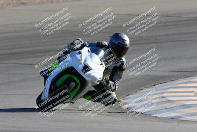 media/Jan-08-2022-SoCal Trackdays (Sat) [[1ec2777125]]/Turn 10 (2pm)/